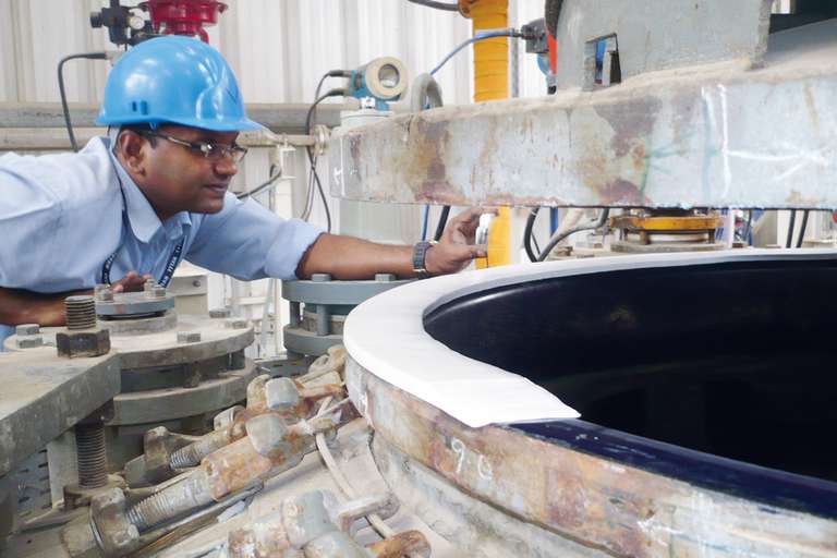 Pure PTFE seals for glass-lined vessels